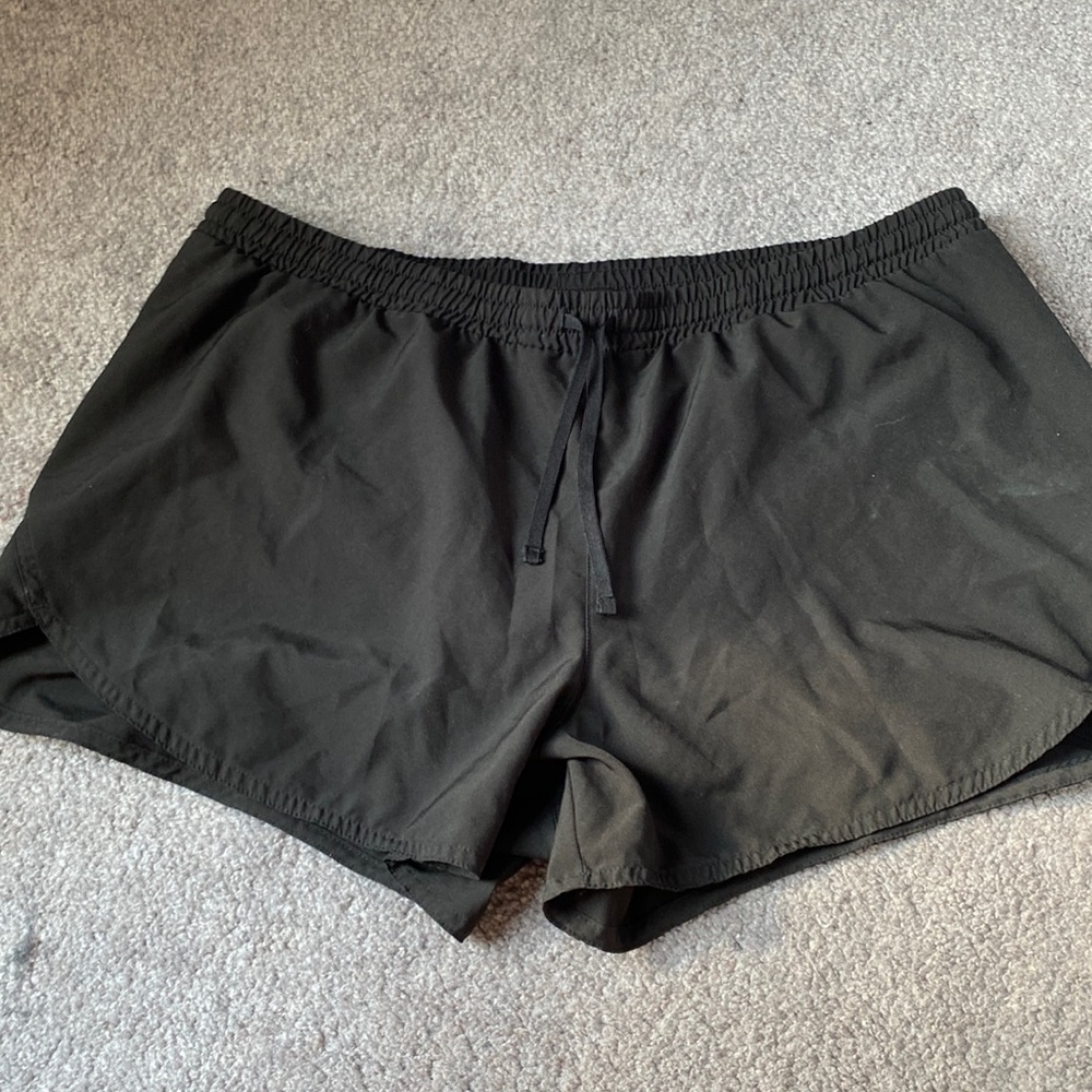 Old navy active shorts